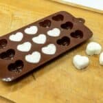 what to use as a bath bomb mold