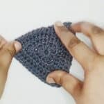 how to crochet a triangle